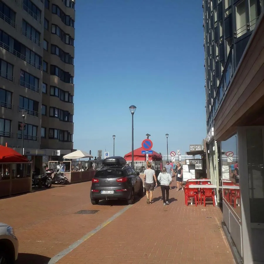 Residentie Estelle Apartment Middelkerke Belgium